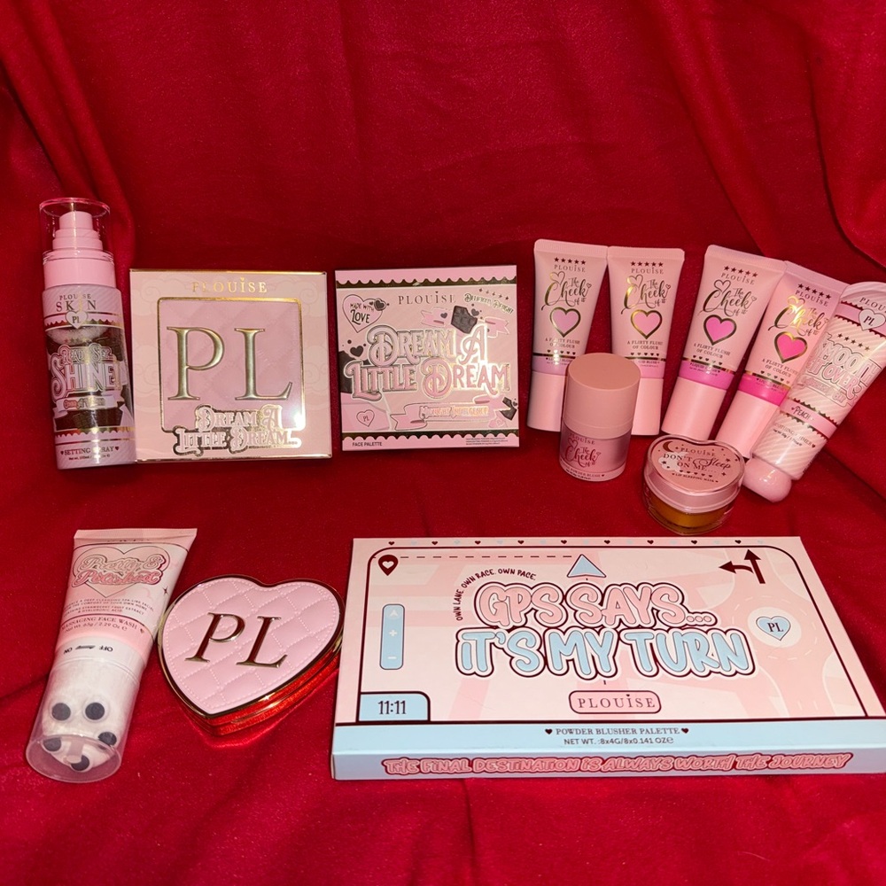 Mystery makeup/skin/hair care bundle!
